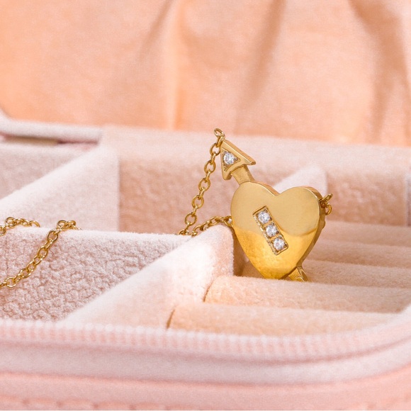 Heart And Arrow Necklace (Black Friday) - Picture 5 of 5